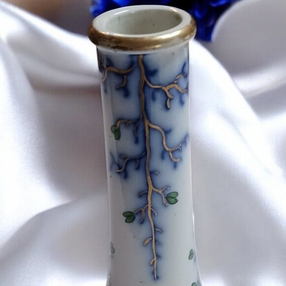 Antique Hand-Painted Asian Style Bud Vase Elegant Peony Gilded Accents, … - Picture 10 of 16
